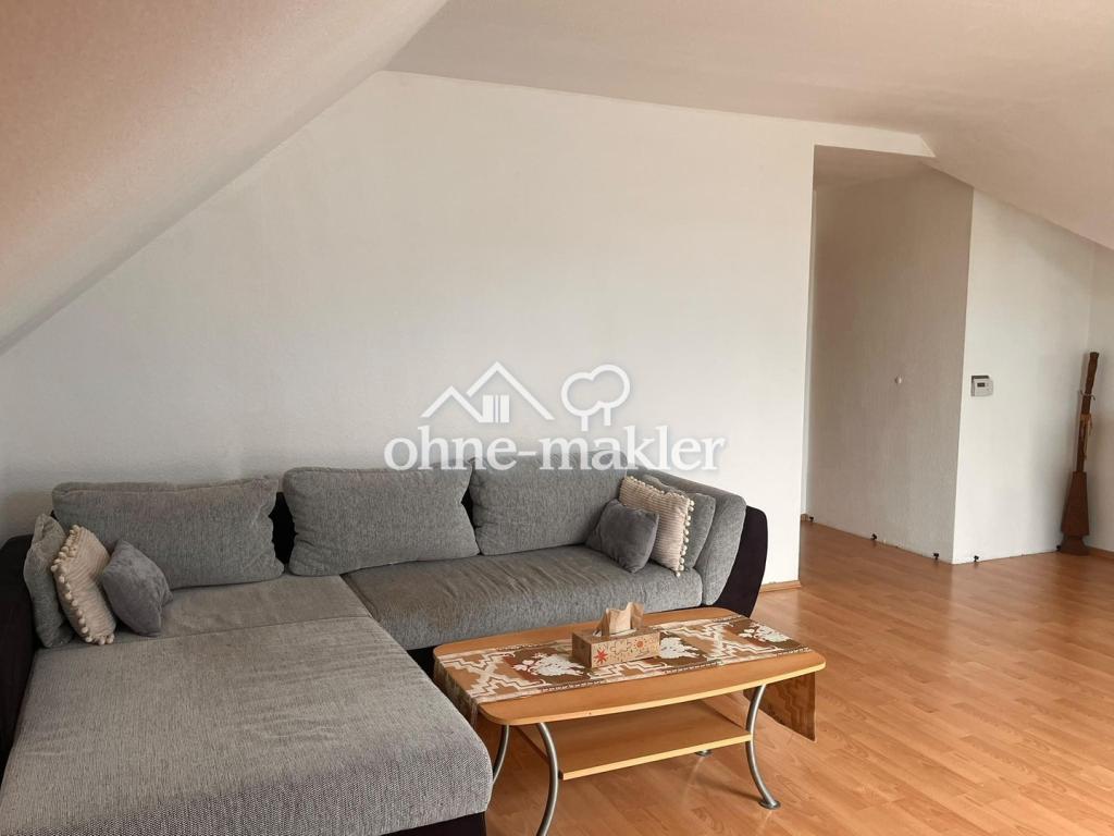 Dachgeschosswohnung in Espenau-Mönchehof - Photo 1