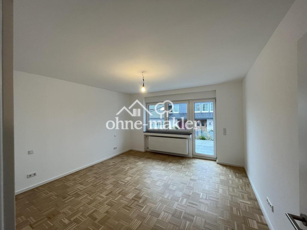 Großzügige 5-Zimmer-Erdgeschosswohnung mit Traumterrasse in einem kernsanierten Dreifamilienhaus - Photo 2
