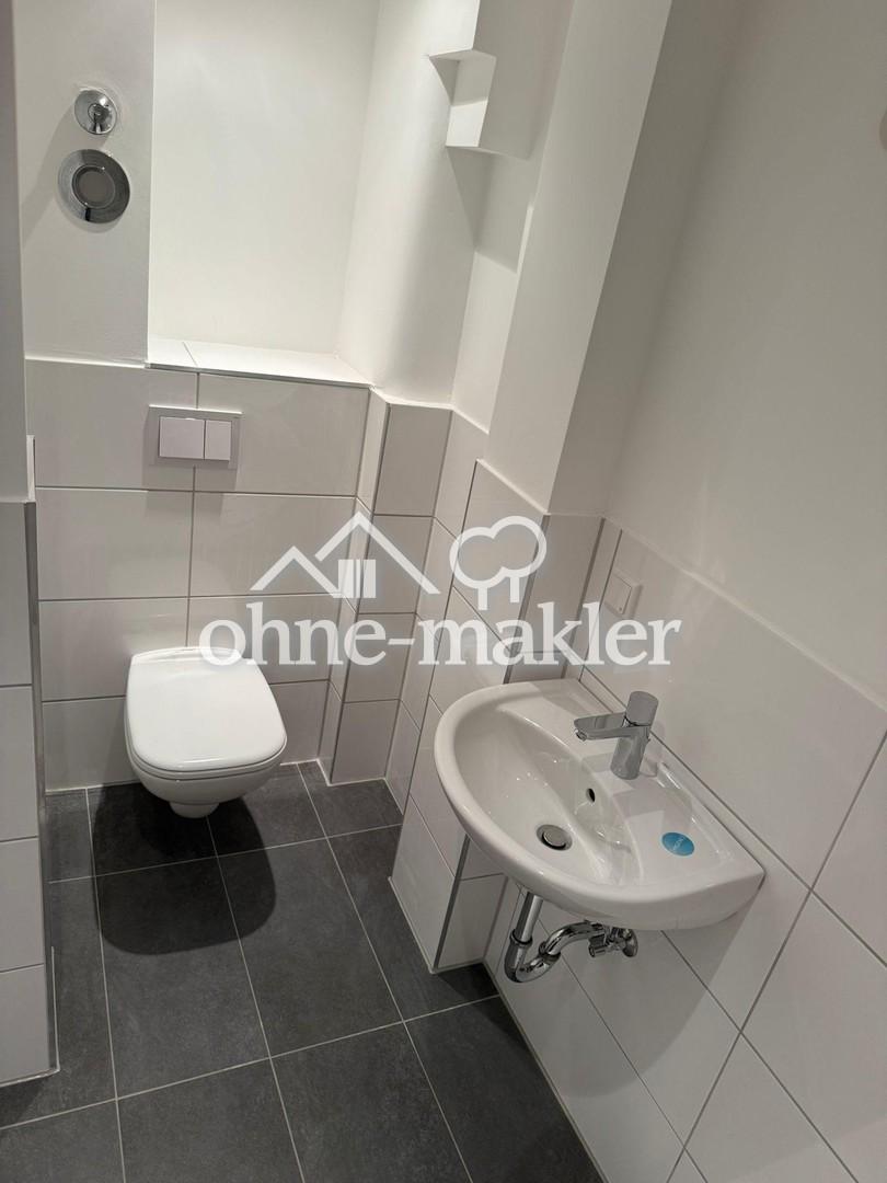 List, neu saniert, 2 Zimmer/Balkon ab 01.09. oder später - Foto 4