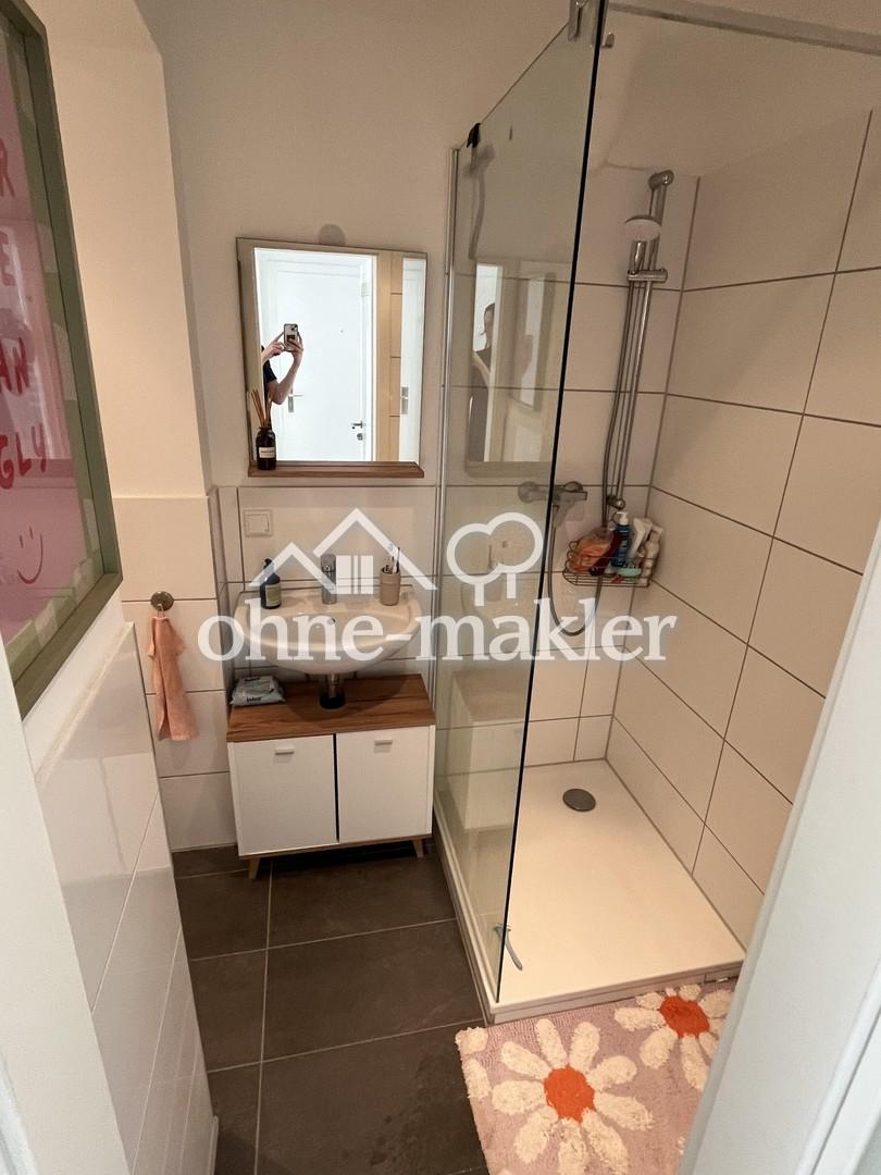 List, neu saniert, 2 Zimmer/Balkon ab 01.09. oder später - Foto 5