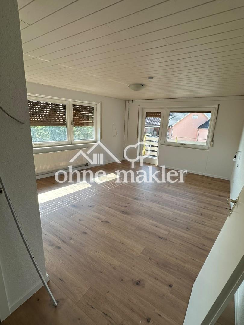 Renovierte 3-Zimmer-Wohnungen mit schönem Ausblick in Laubenheim - Photo 1