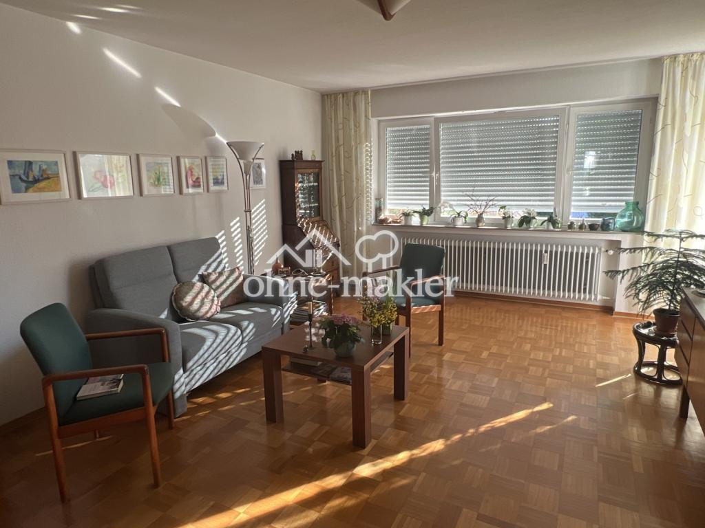 2,5 Zi-Wohnung Hochparterre mit Nord und Süd Balkon in ruhiger Lage, Tiefgarage, geringe Nebenkosten - Photo 3