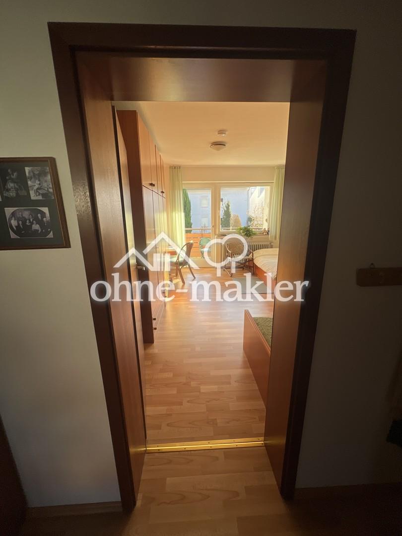 2,5 Zi-Wohnung Hochparterre mit Nord und Süd Balkon in ruhiger Lage, Tiefgarage, geringe Nebenkosten - Photo 5
