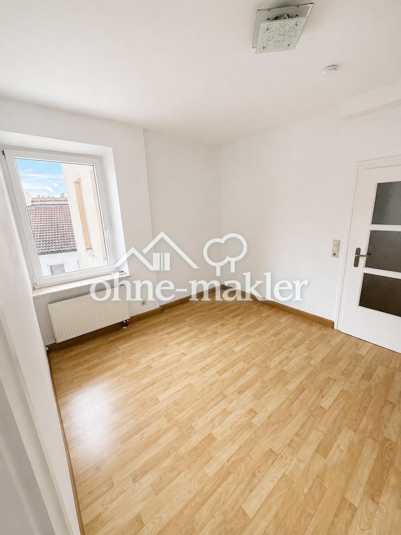 3 Zimmer Wohnung mit neuer Einbauküche / WG geeignet - Photo 1