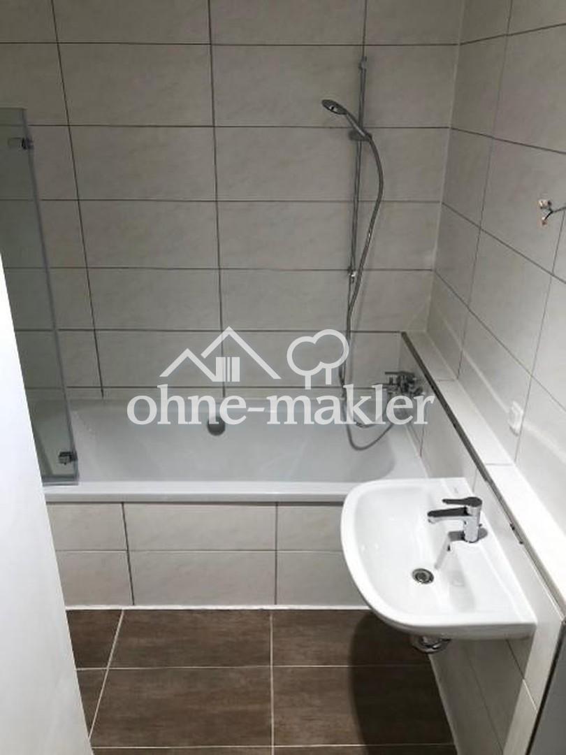 3 Raum Wohnung mit EBK, Wanne, großer Balkon - Photo 3