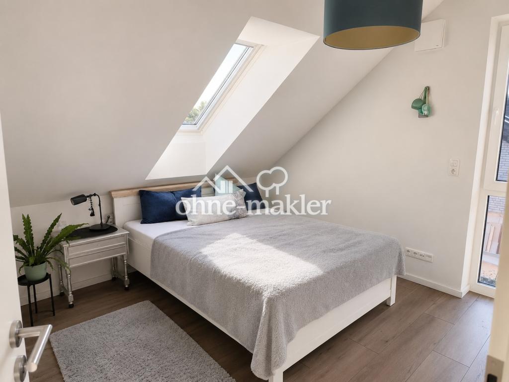 Zentrale 2-Zimmer DG-Wohnung im Grünen (mit Luft-Wasser-Wärmepumpe) - Foto 4