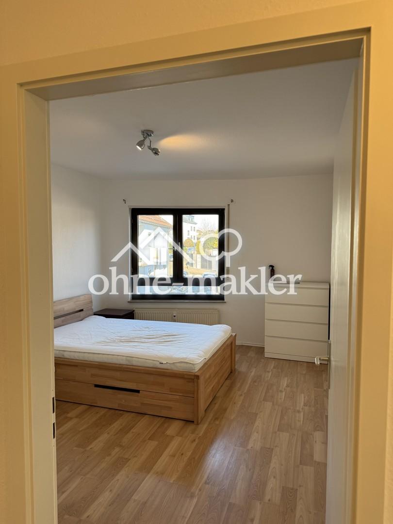 Hochwertig renovierte, teilmöblierte 2,5-Zimmer-Wohnung mit Balkon & TG-Stellplatz in Böblingen - Photo 2