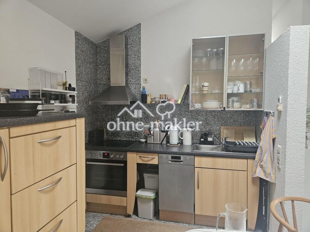 Gemütliche 2-Zimmer-Penthouse-Wohnung mit Balkon und Einbauküche in Wehr - Photo 5
