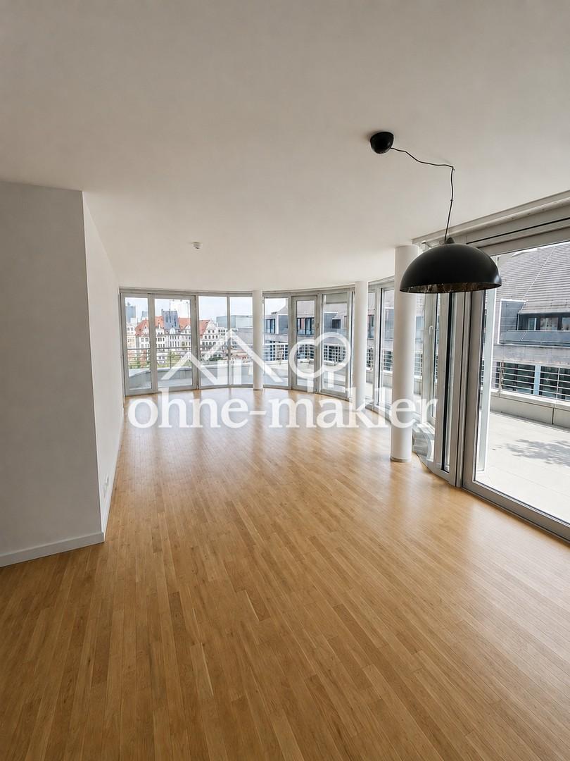 Penthouse-Wohnung mit Blick auf den Markt - Foto 1
