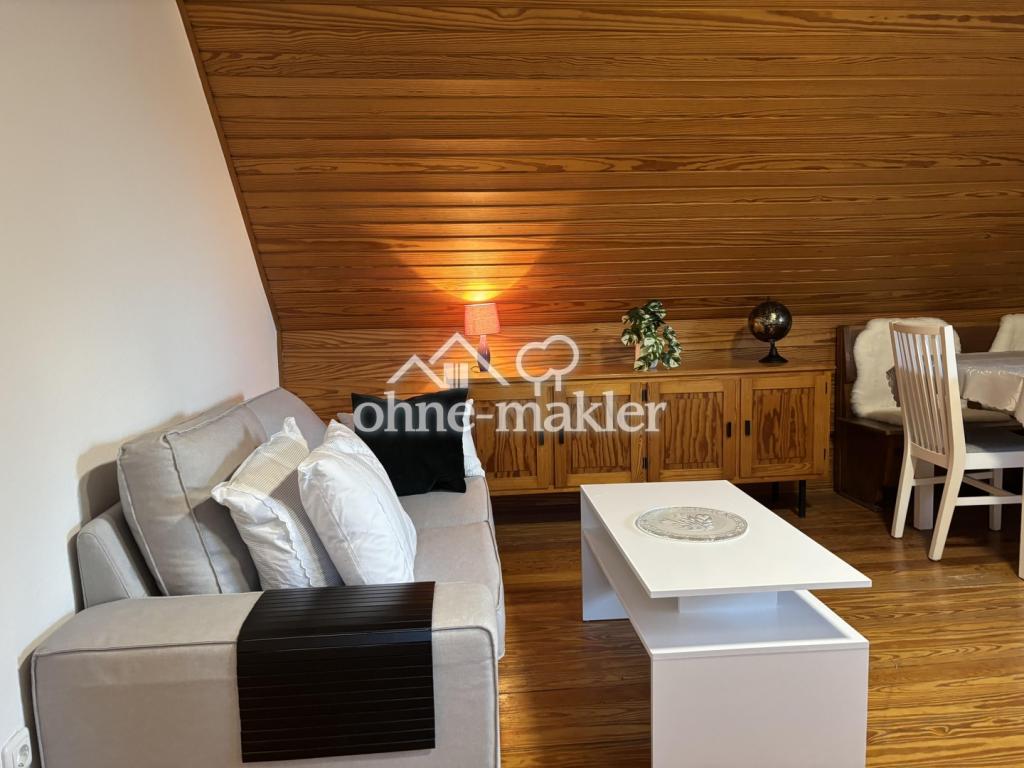 Dachgeschosswohnung löffelfertig 1ZiKüDB mit Einbauküche, voll möbliert - Photo 3