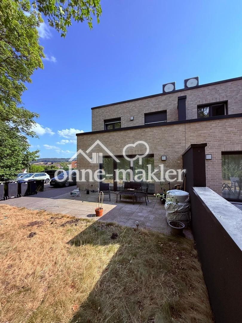 Moderne 4-Zimmer-Doppelhaushälfte mit Balkon und Terrasse – Baujahr 2024 - Foto 1