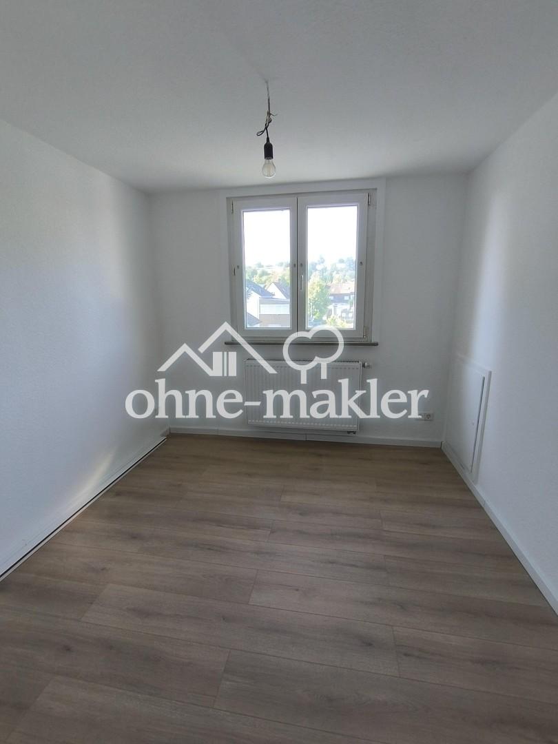 Moderne 3 Zimmer Wohnung, frisch saniert und ruhig gelegen! - Foto 1