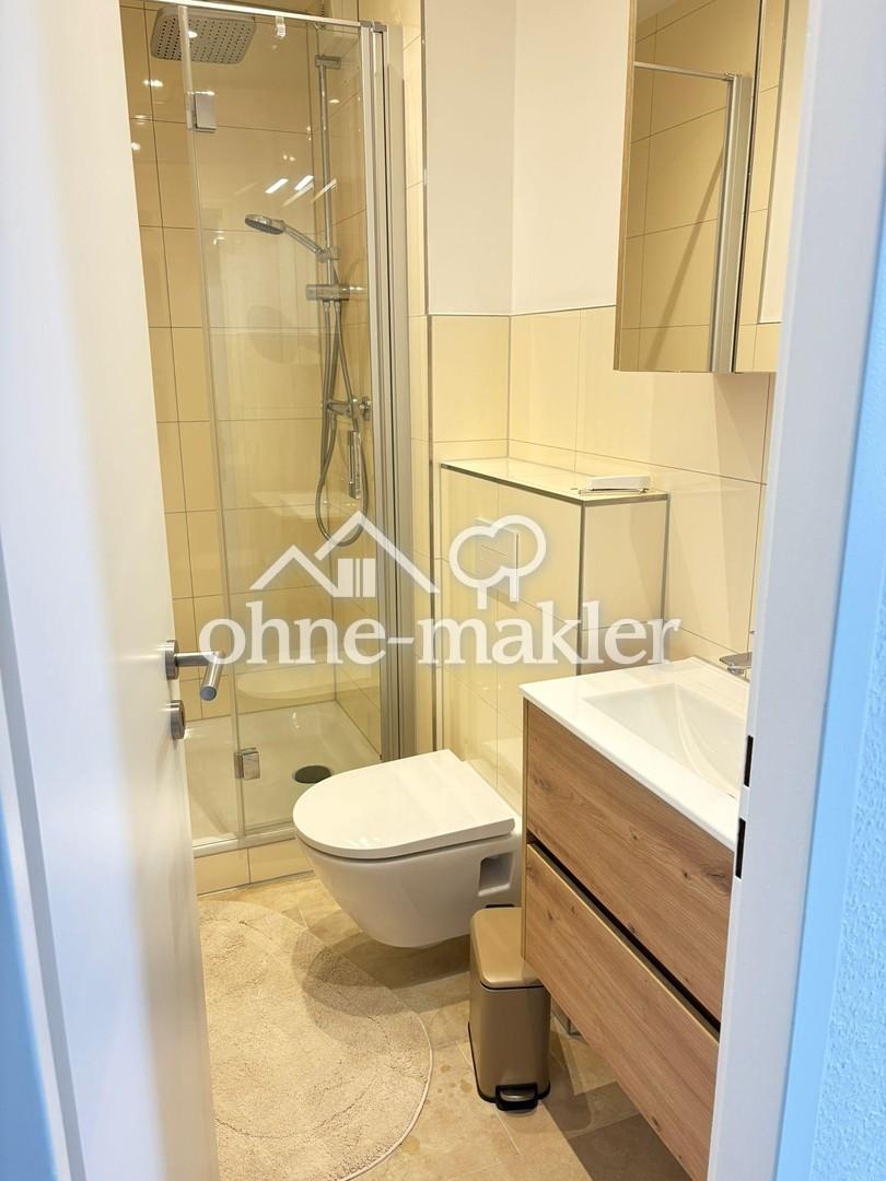 Voll Möblierte 1-Zimmer Wohnung im 5. OG in Mainz-Gonsenheim 990,00 EURO - Photo 5