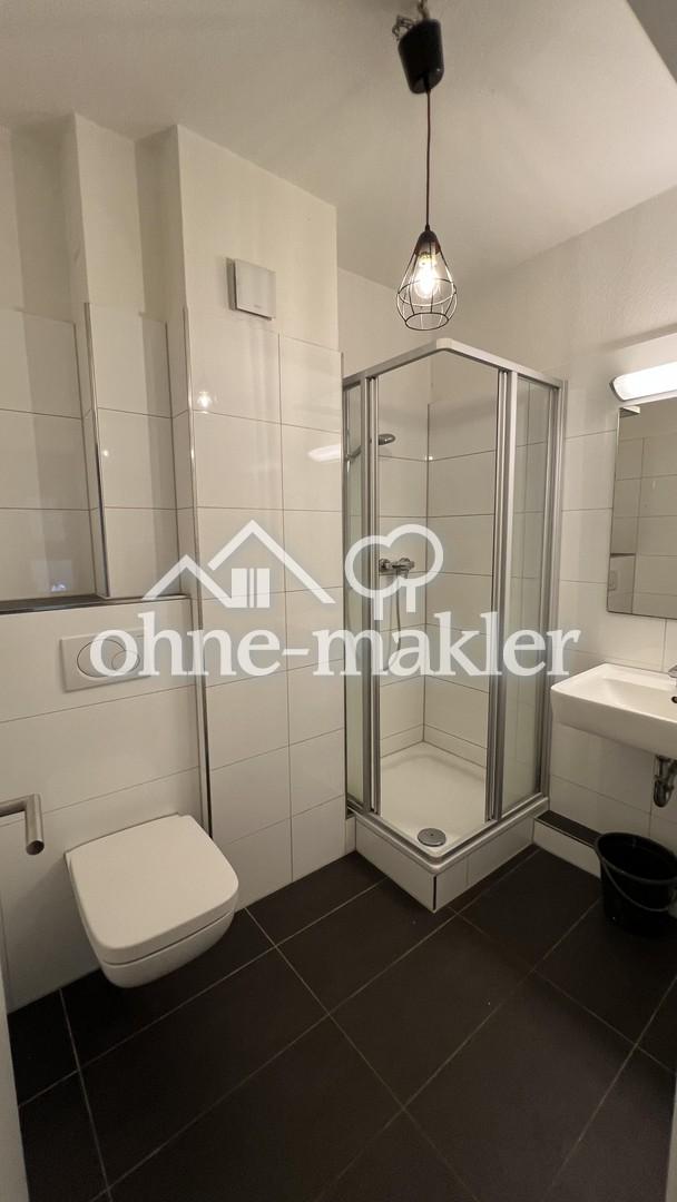 Charmante 3-Zimmer-Altbauwohnung mit Terrasse im Erdgeschoss - Photo 2