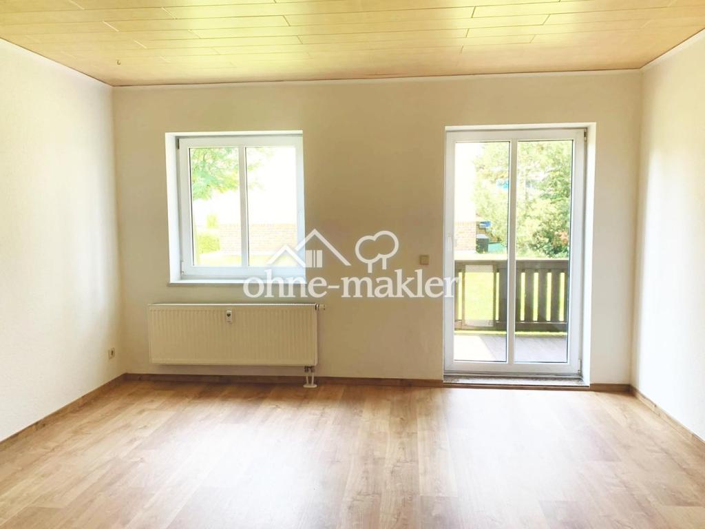 frisch saniert: sehr angenehme 3 Zimmer mit Balkon im EG - Foto 1