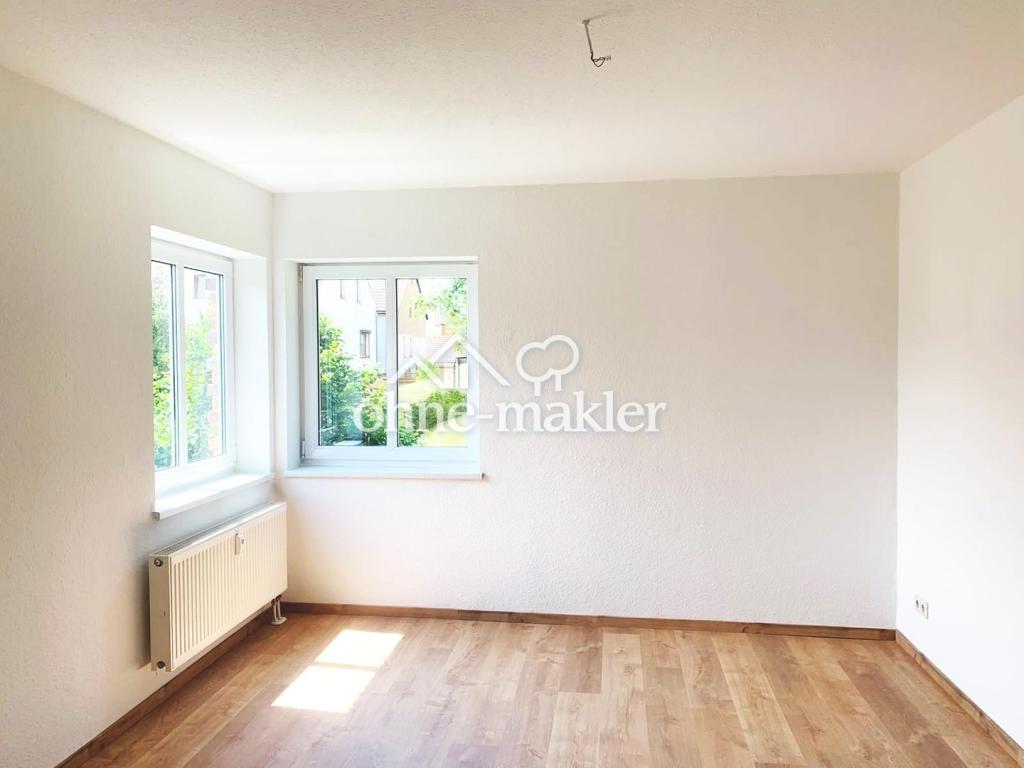 helle und angenehme 3 Zimmer mit Balkon im EG, soeben frisch saniert - Foto 1