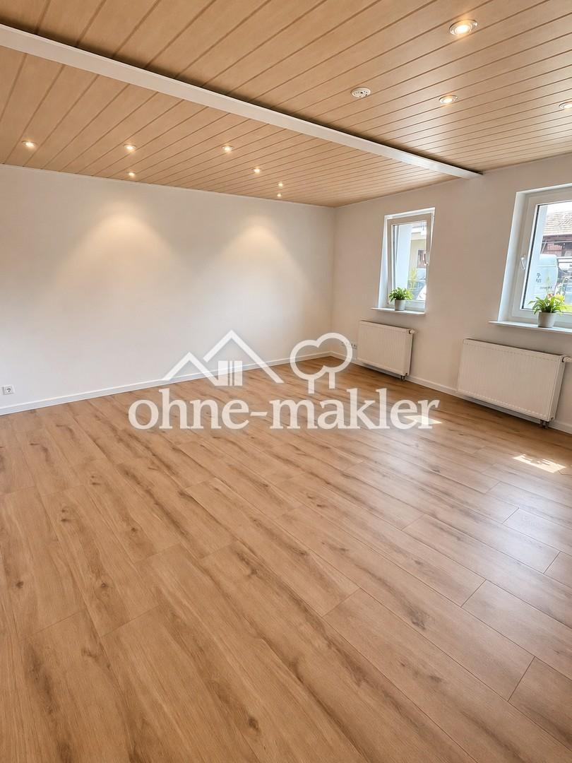 Neu saniertes Einfamilienhaus in Harhausen - Photo 1
