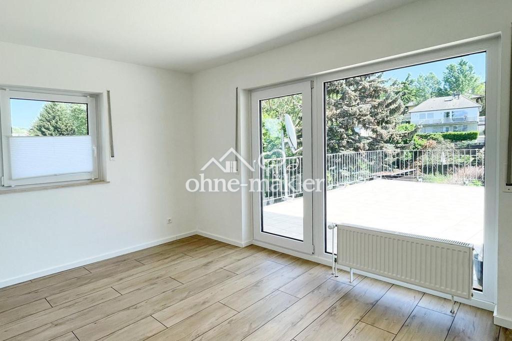 Viel Licht, viel Platz, viel Lebensqualität: Attraktive Wohnung mit großer Sonnenterrasse - Foto 1