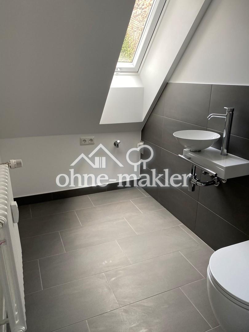 Modernisierte 4 Zimmer/Kü/Bad/Gäste WC in zentraler Kurparklage - Photo 3