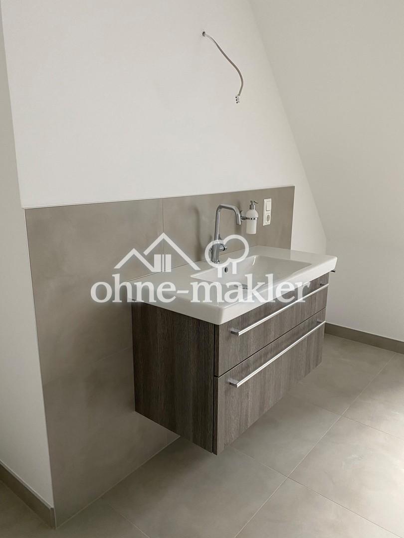 Modernisierte 4 Zimmer/Kü/Bad/Gäste WC in zentraler Kurparklage - Photo 4