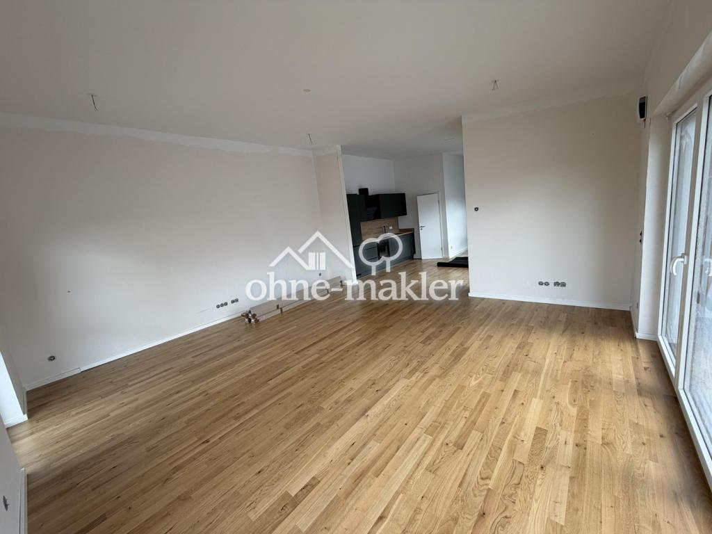 Ländliche Ruhe trifft moderne Eleganz-Exklusive Neubauwohnung im ersten Obergeschoss - Photo 1