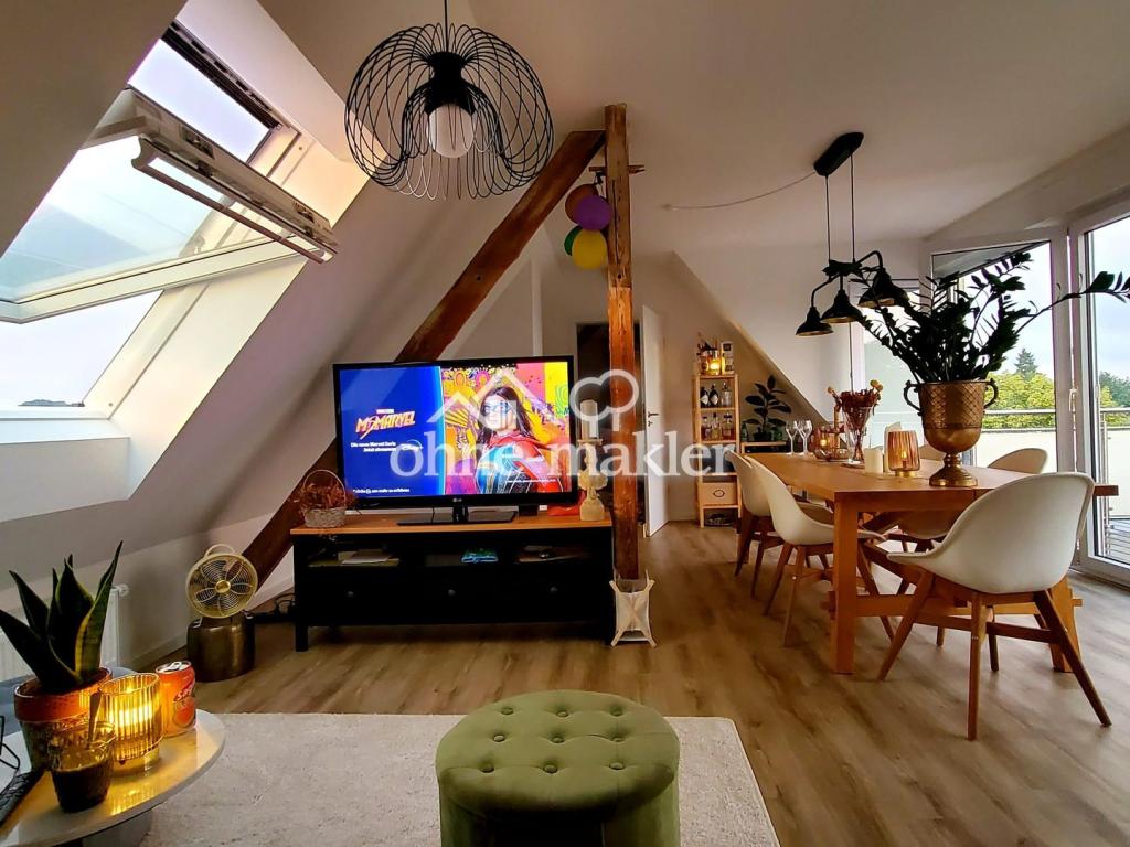Maisonette-Wohnung in Osnabrück-Weststadt – mit großem Balkon - Photo 1