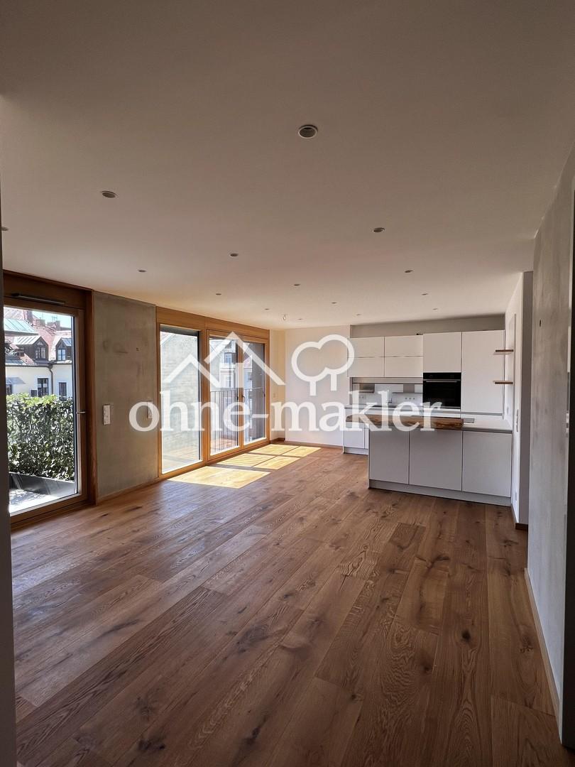 Exklusives Wohnen im Lehel – Neuwertige Wohnung mit Lift & Klimatisierung & Arbeitszimmer - Photo 1