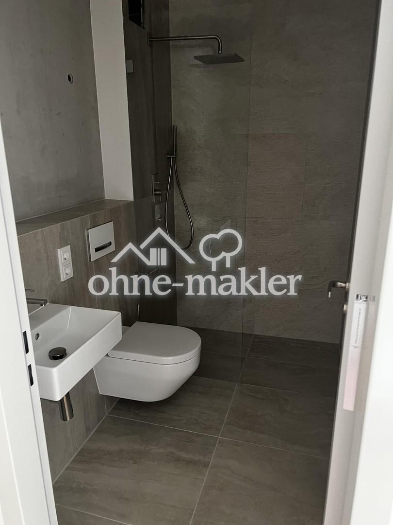 Exklusives Wohnen im Lehel – Neuwertige Wohnung mit Lift & Klimatisierung & Arbeitszimmer - Photo 3