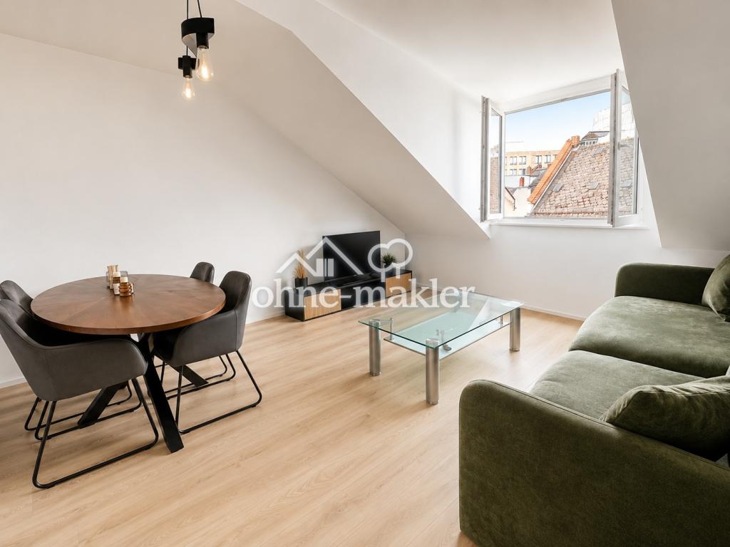 Urban und dennoch ruhig: Sanierte 3-Zimmer-Dachgeschosswohnung in der Frankfurter Innenstadt - Photo 1
