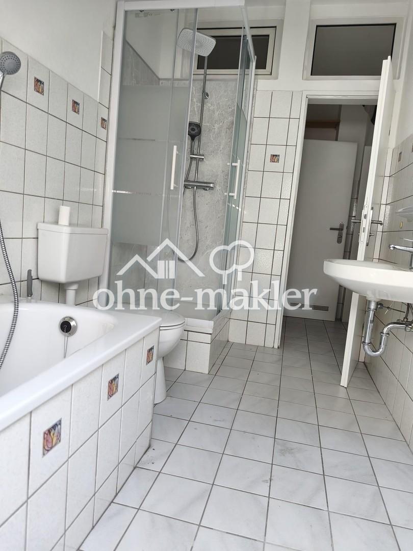 Charmante 3-Zimmer-Dachgeschosswohnung mit Garten – nur 2 Minuten zum Banter See - Photo 5