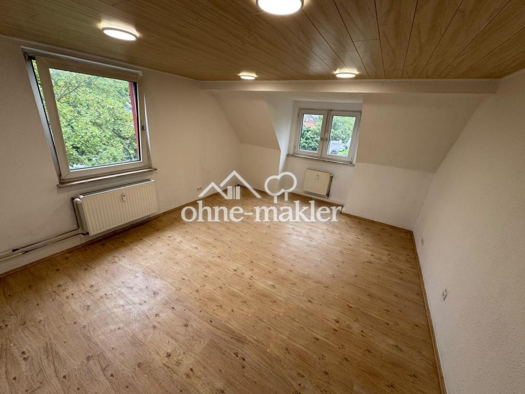 Attraktive und frisch renovierte 3-Zimmer-Wohnung in gepflegtem Mehrfamilienhaus - Photo 1