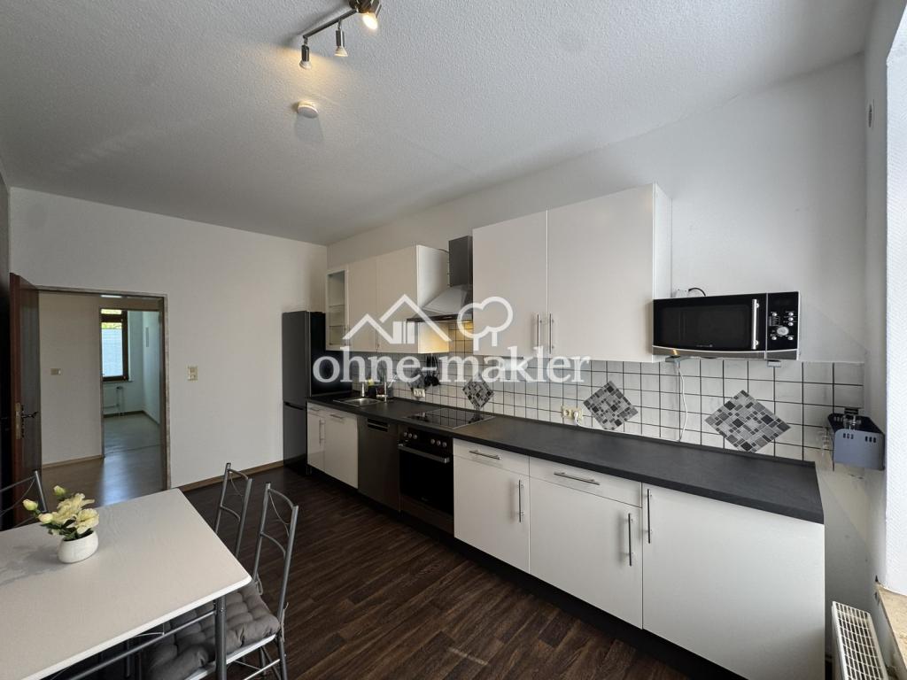 Für junge, berufstätige Personen. Erdgeschoßwohnung mit Garten, 2 ZKB, EBK, AR, Carport mit AR - Photo 2