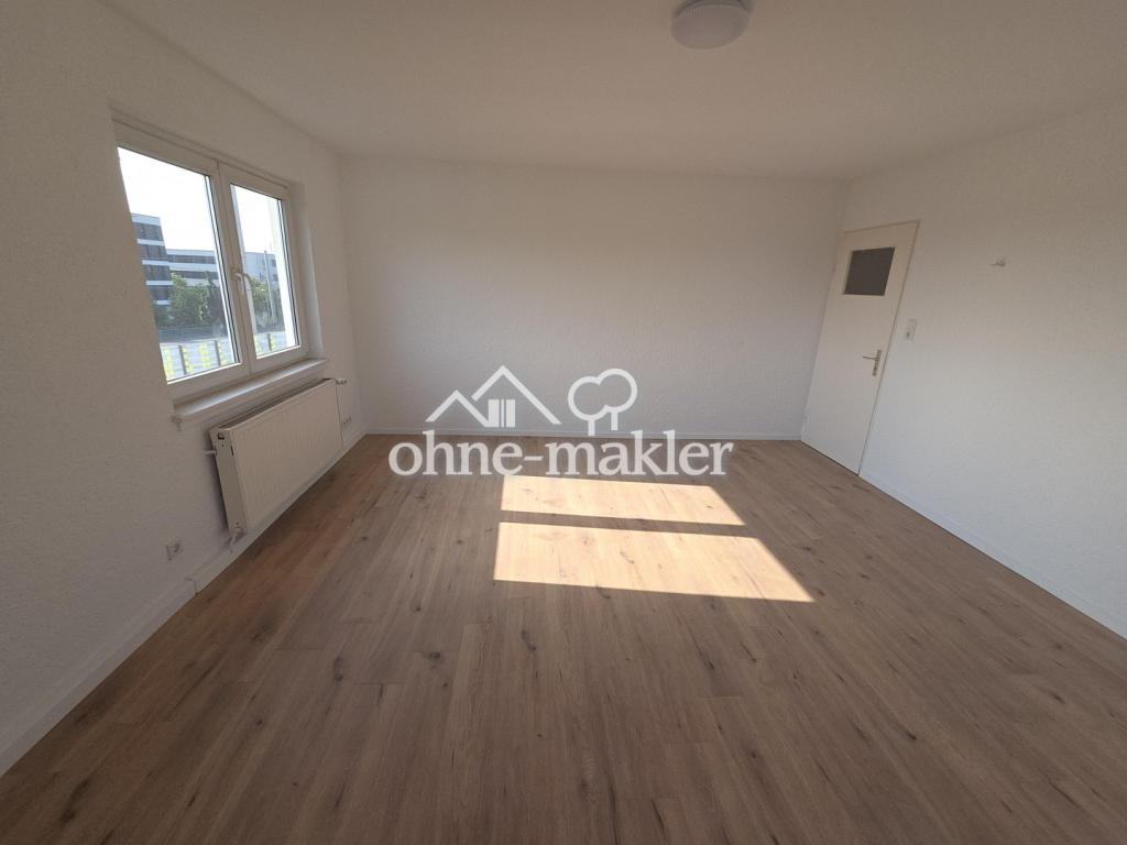 frisch renovierte 2-Zimmer-Wohnung mit neuer Einbauküche in Mannheim-Lindenhof - Photo 1