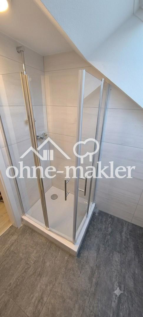 Moderne 2 Zimmer Wohnung in ruhiger Lage, frisch saniert ! - Foto 5