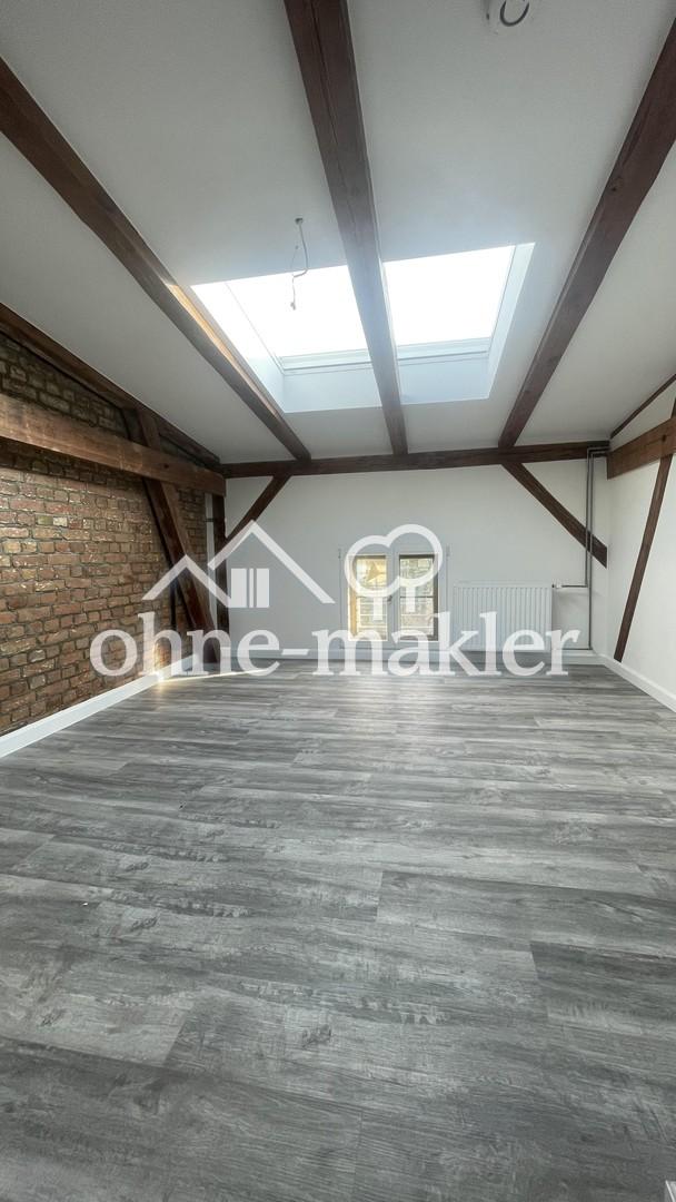 Großzügige Maisonette-Wohnung in historischem Haus (Erstbezug) - Photo 5