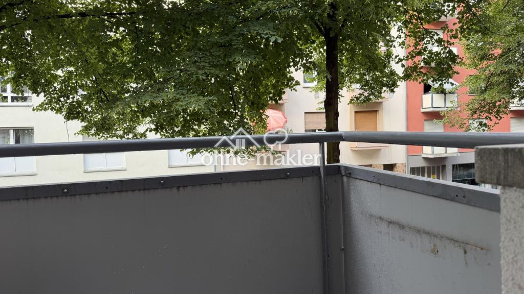 1,5-Zimmer-Wohnung | Erstbezug nach Sanierung | 2 Balkone | Tageslichtbad | hochwertige Einbauküche - Photo 4
