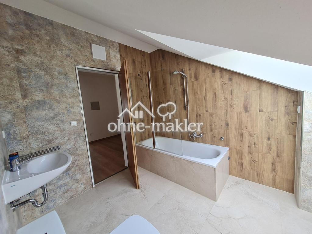 Gut geschnittene und helle 2-Zimmer-Wohnung, frisch renoviert, top Zustand und Lage, Stadtbergen - Photo 4