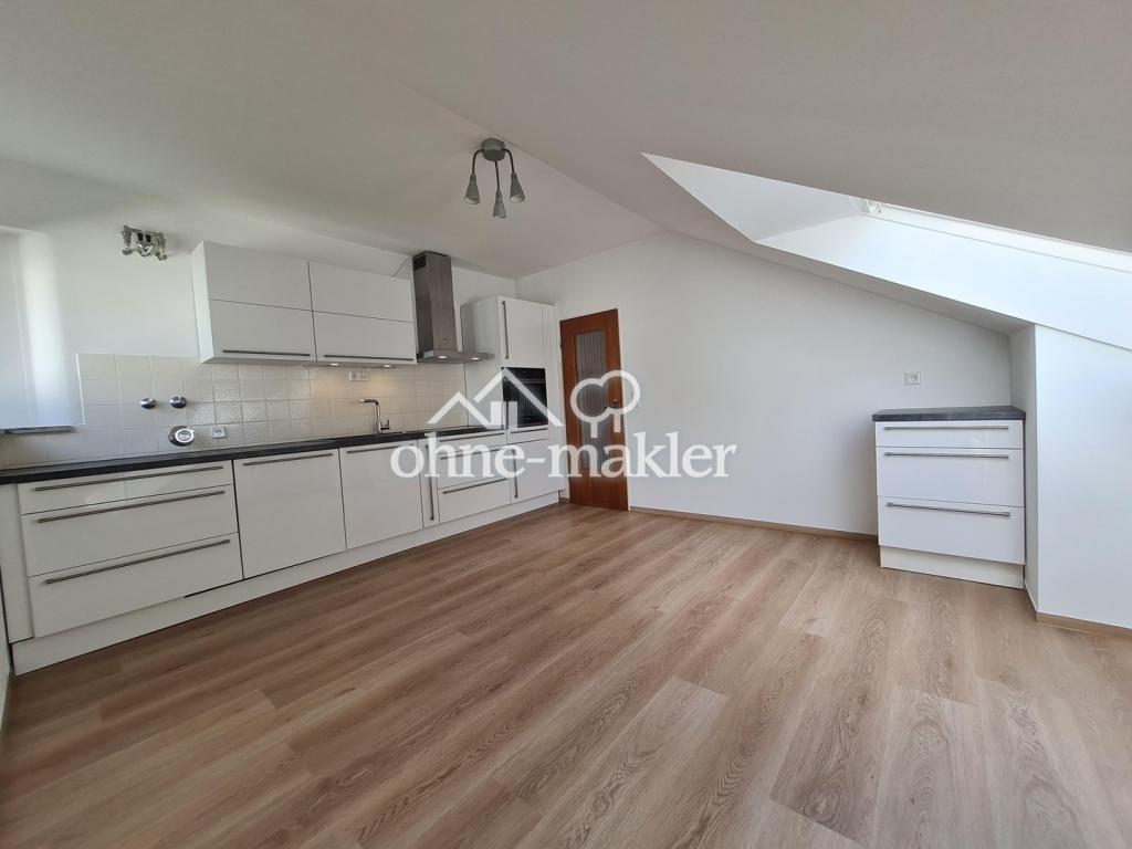 Gut geschnittene und helle 2-Zimmer-Wohnung, frisch renoviert, top Zustand und Lage, Stadtbergen - Photo 1