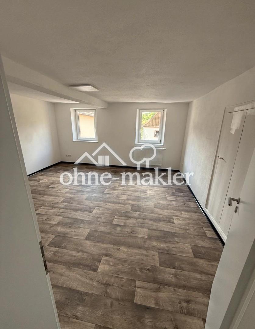 Erstbezug neu renoviertes Einfamilienhaus mit Garten in 63828 Kleinkahl - Photo 1