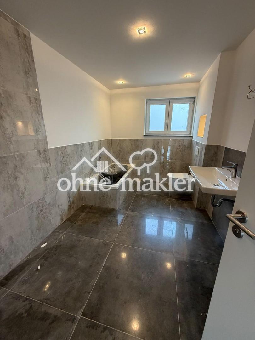 Großzügige 5-Zimmer-Neubauwohnung mit Einbauküche, Balkon und Stellplatz in Rodenbach - Foto 5