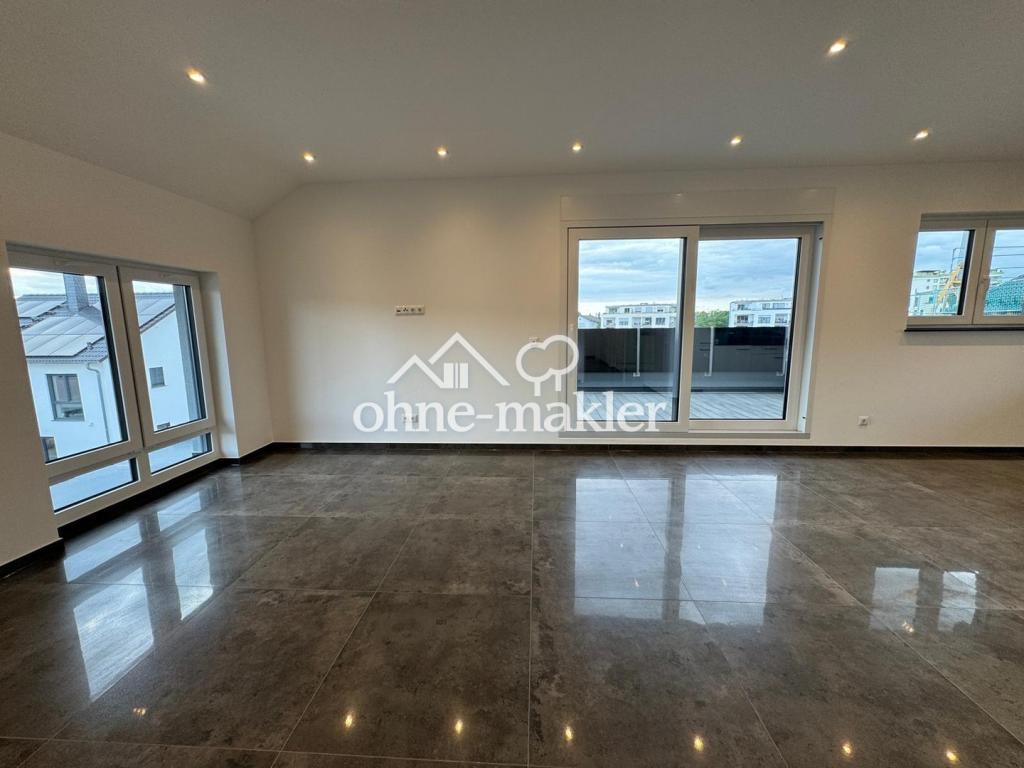 Moderne 9-Zimmer-Neubauwohnung mit ca. 235 m², zwei Küchen und zwei Balkonen in Rodenbach - Photo 2