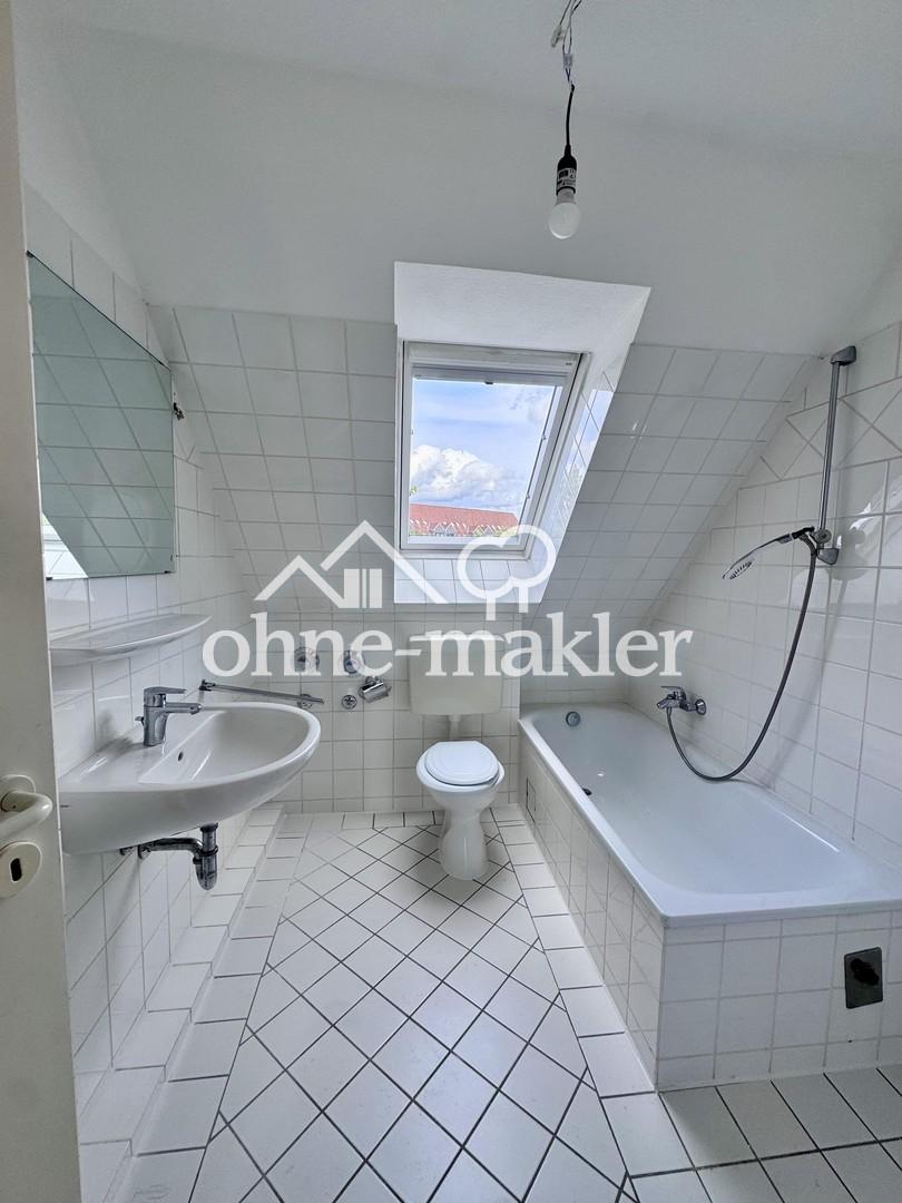 Modernes Wohnen auf zwei Ebenen: Helle, teilmodernisierte 3-Zimmer-Maisonette-Wohnung in Mölln - Photo 5