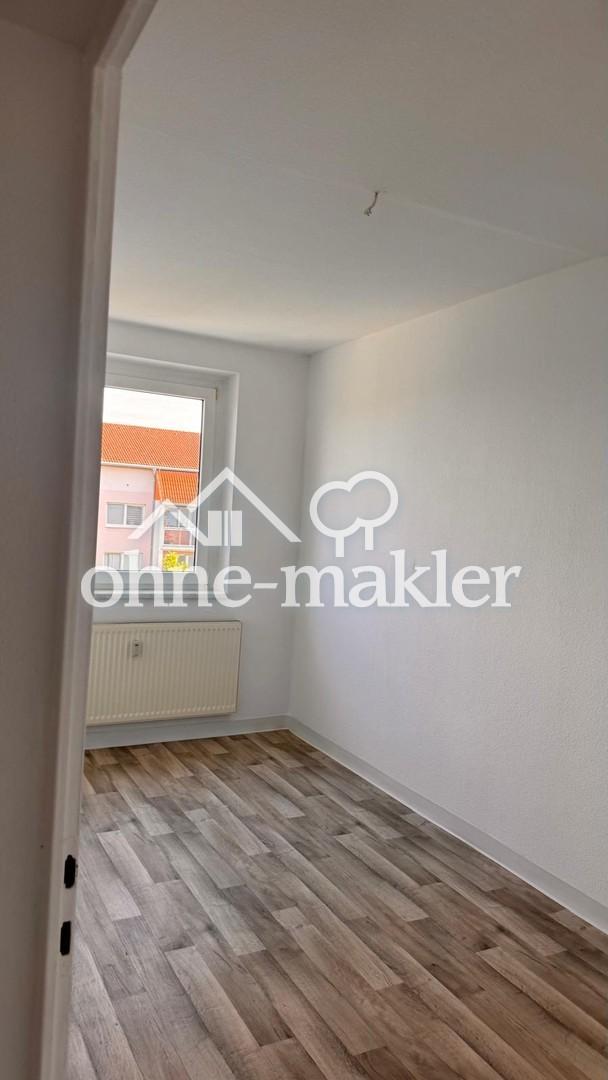 220 € | 49 qm | 2 ZKB Balkon | Günstige Fernwärme - Foto 5