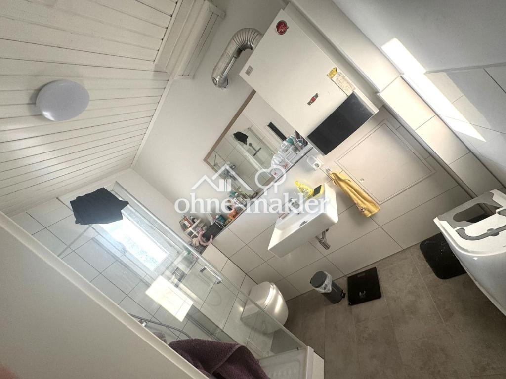 4er WG sucht Dich- 1- Zimmer in Wohngemeinschaft frei - zentrale Lage mit zwei Bädern - Photo 3