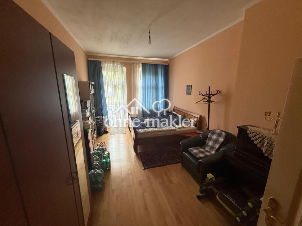 Großzügige 4-Zimmer-Altbauwohnung mit 2 Bädern, Balkon und Einbauküche in Tempelhof - Photo 5