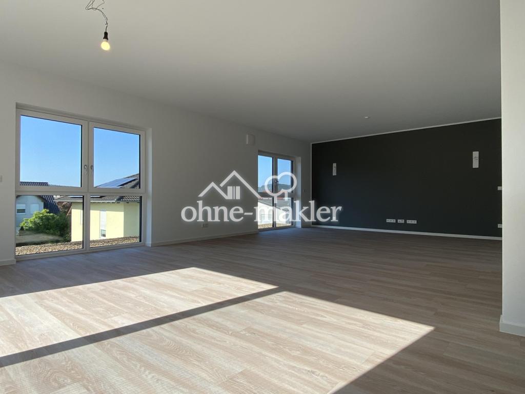 Exklusive Penthousewohnung mit großer Dachterrasse, EBK & Garage in Marburg-Cappel - Foto 1