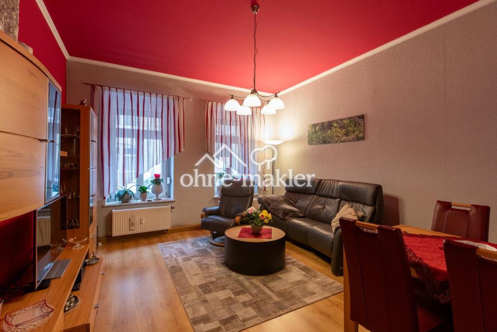 Stilvolle 3-Raum-Wohnung mit hochwertiger Einbauküche sowie Gartenmitnutzung - Foto 1