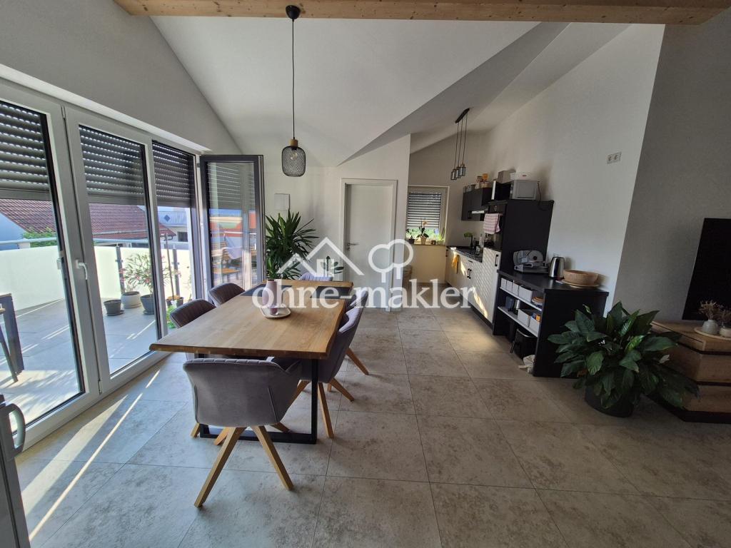 Hochwertige 3 Zimmer Wohnung mit großem Balkon in Essenbach/Mirskofen - Photo 3