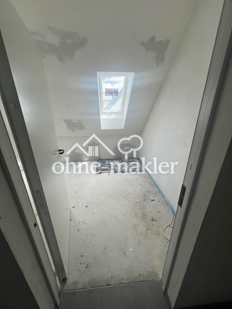 ERSTBEZUG NEUBAU 2 Zimmer Galerie Wohnung in Nürnberg mit Balkon / Fussbodenheizung / Duplexgarage - Foto 5