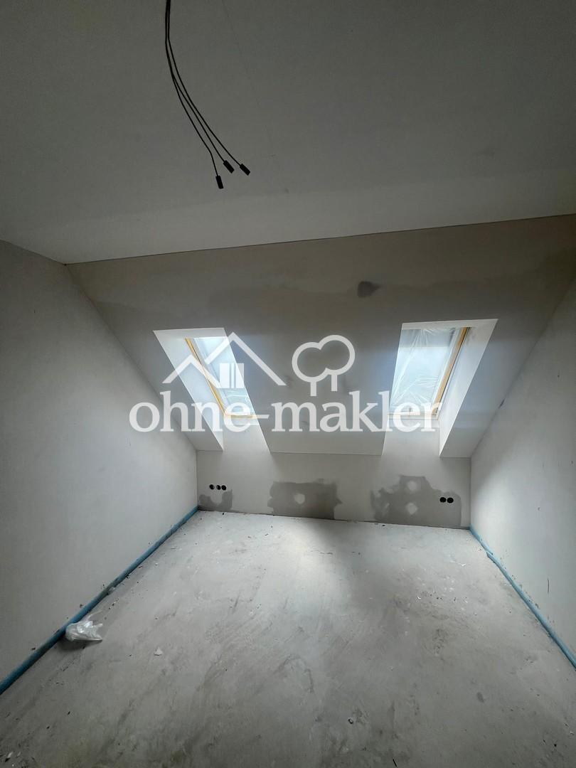 ERSTBEZUG NEUBAU 2 Zimmer Galerie Wohnung in Nürnberg mit Balkon / Fussbodenheizung / Duplexgarage - Photo 5